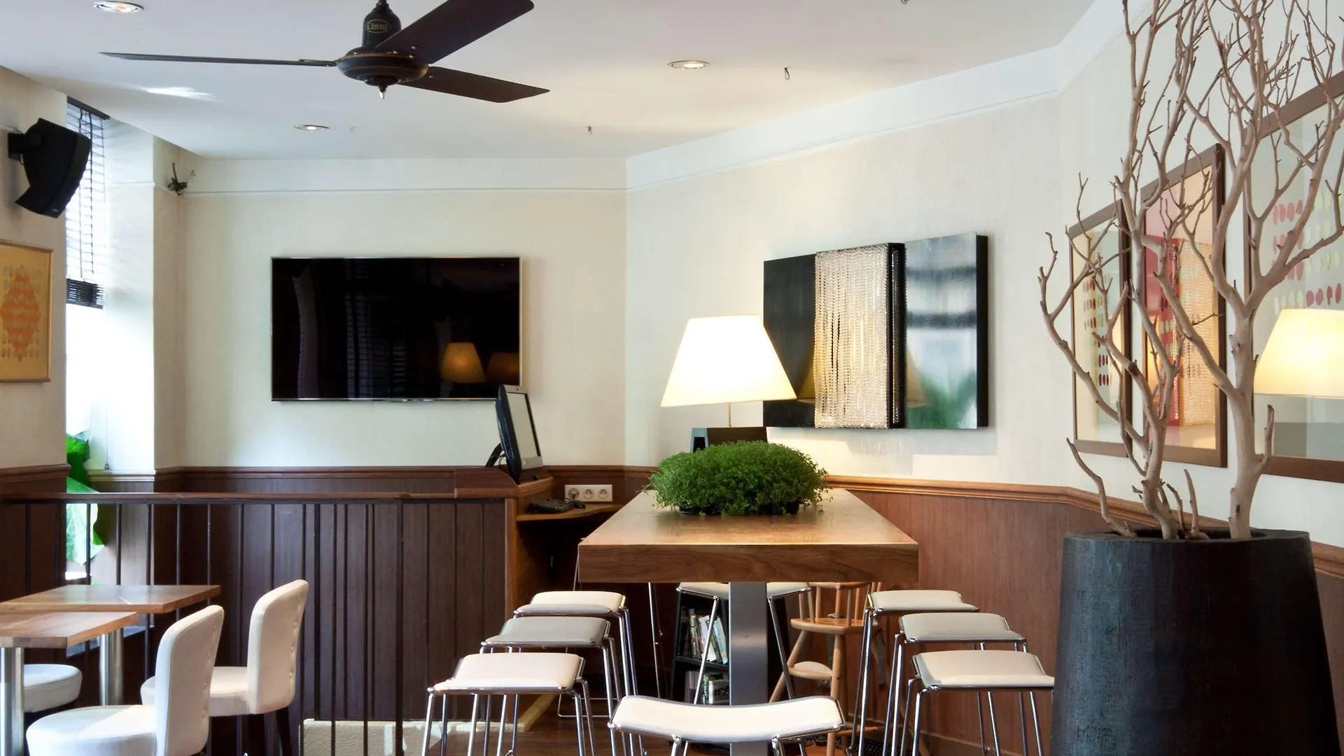 Hotel Western Aramis Saint Germain